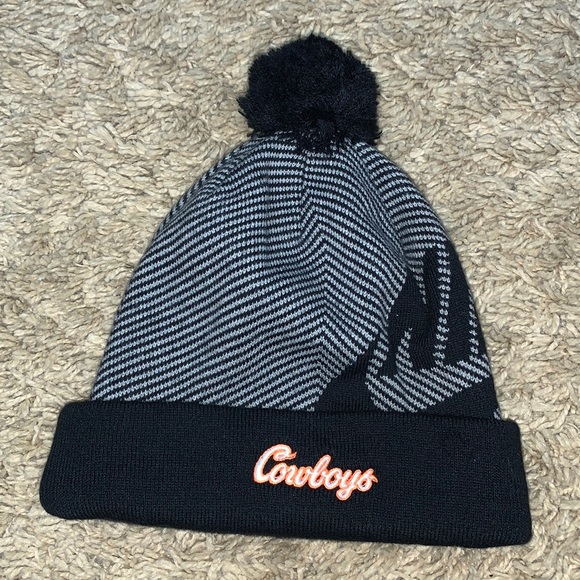cowboys nike beanie